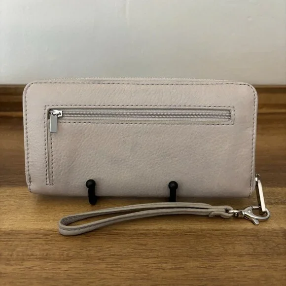 Fossil Marlow Gray Orange Purple White Patchwork Zip Around Clutch Wallet - Picture 3 of 8